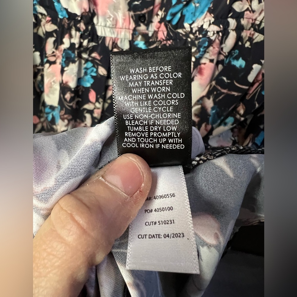 NWT Midi Studio Crepe De Chine Long Sleeve Button Front Shirtdress size 1X - Picture 6 of 15